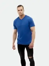 Мужская футболка с V - образным вырезом
