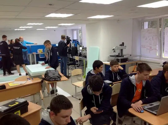 Толстовки на молнии с печатью для Инженериады УГМК None